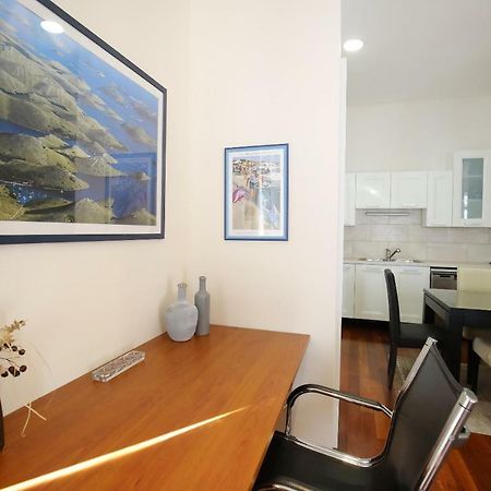 Seafront Beach Apartment - Directly At The Beach Задар Екстериор снимка