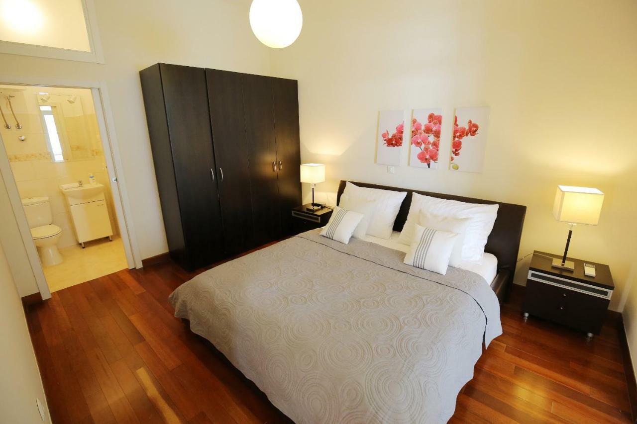 Seafront Beach Apartment - Directly At The Beach Задар Екстериор снимка