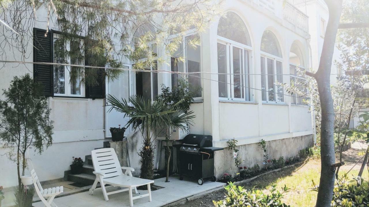 Seafront Beach Apartment - Directly At The Beach Задар Екстериор снимка